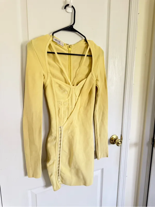 House of CB GIACOMINA Yellow Long Sleeve Bandage Dress With Hook & Eye Details - Image 5