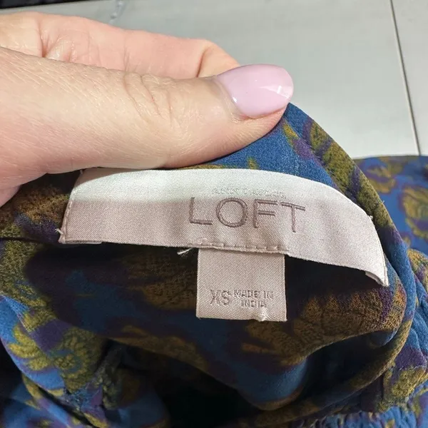 LOFT XS Floral Smocked Blouse Blue Mustard Purple Yoke‎ Keyhole EUC Flowy Fall - Image 6