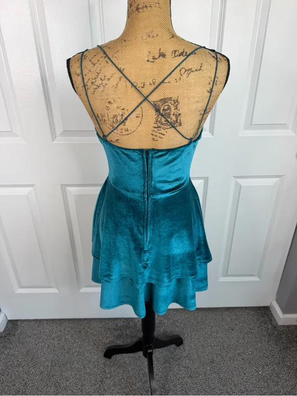 Altar’d State Teal Velvet Tiered Mini Dress Spaghetti Strap Sz S NWOT - Image 5