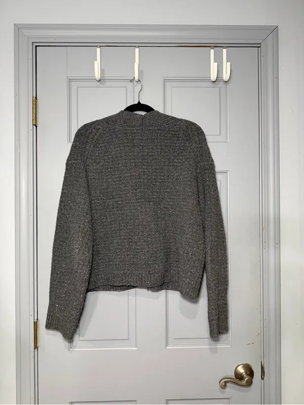 Universal Thread Gray Textured V-Neck Button Cardigan - Image 3