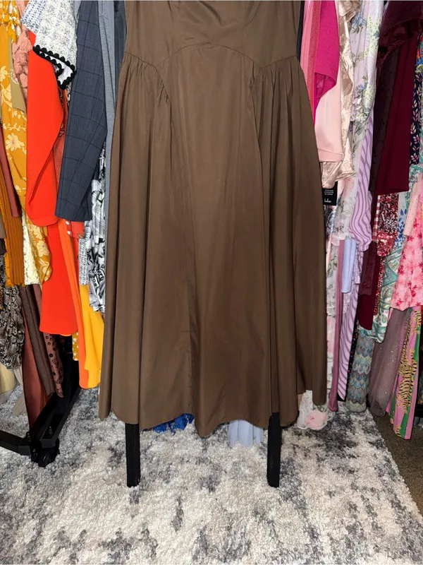 Moon River Two Tone Drop Waist Peekaboo Midi Dress Brown White Women’s Large - Image 4
