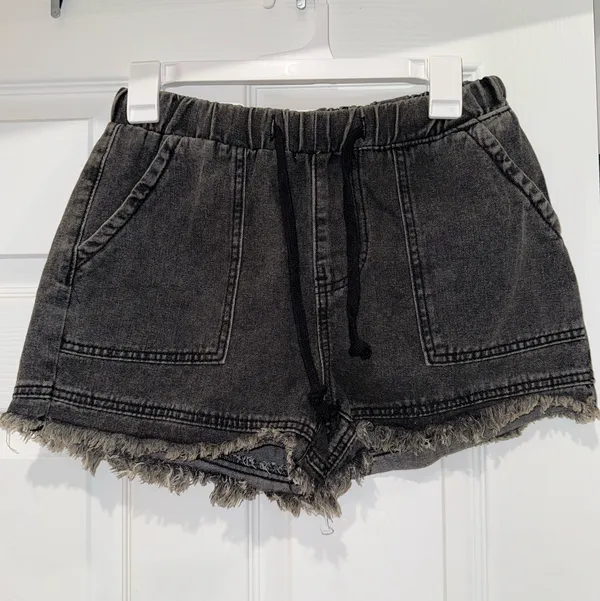 Free people fray boho vintage drawstring shorts - Image 2