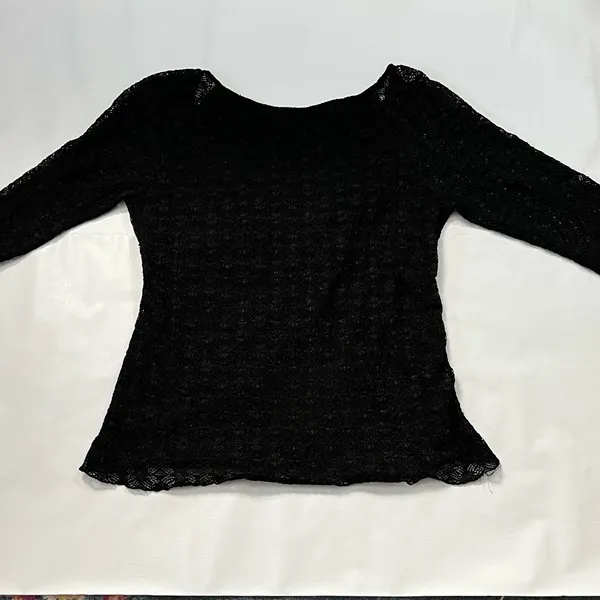 Elegant Black Lace Top Size L - Image 6