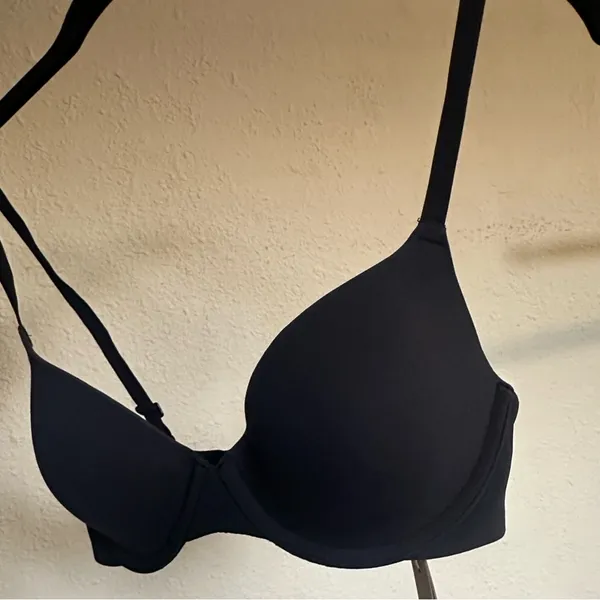 Skims Fits Everybody T-Shirt Demi Bra‎ Onyx Size 36A NWT - Image 9