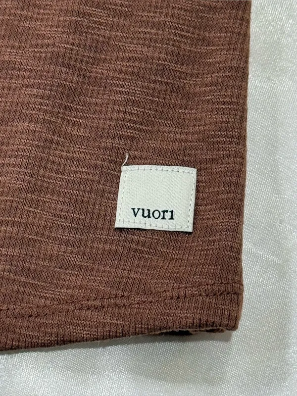 Vuori Sunrise Ribbed High Neck Tank Top Small Brown Racerback Athleisure Workout - Image 8