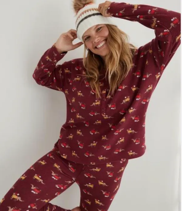 Aerie Dark Red Waffle Knit Henley Dog Patterned Long Sleeve Lounge Top Size XS - Image 4