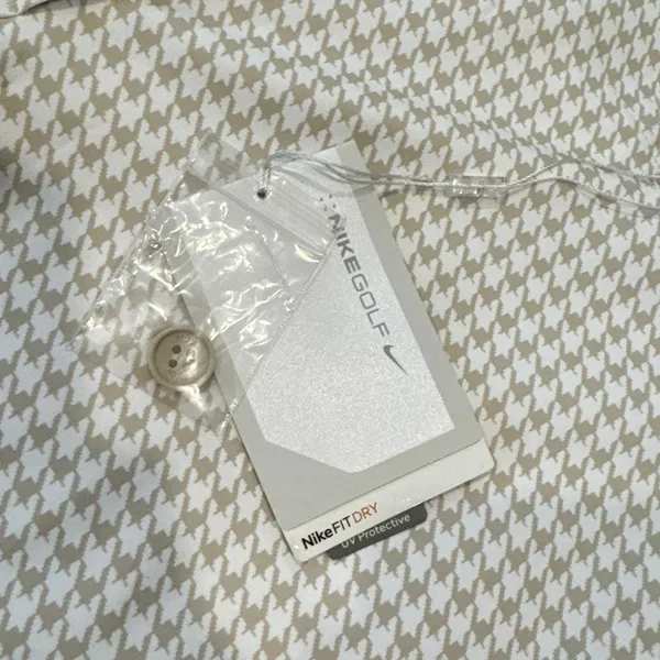 NWT Nike golf UV protection pants size 6 - Image 3