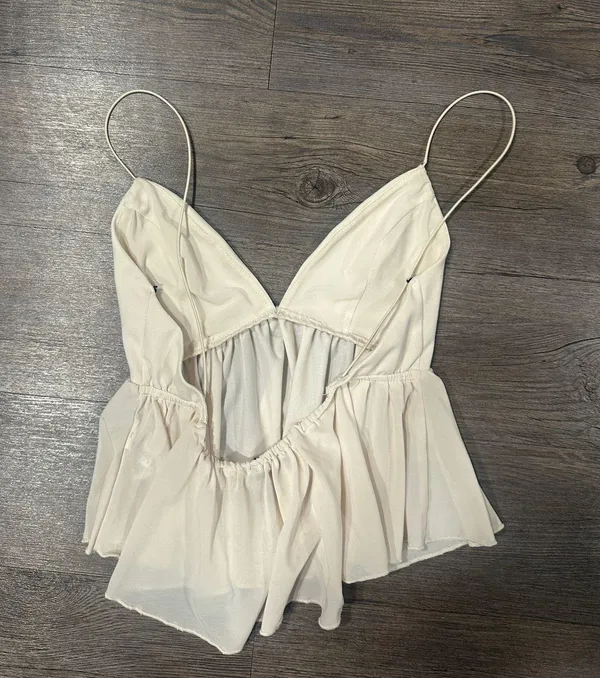 White tank - Image 2