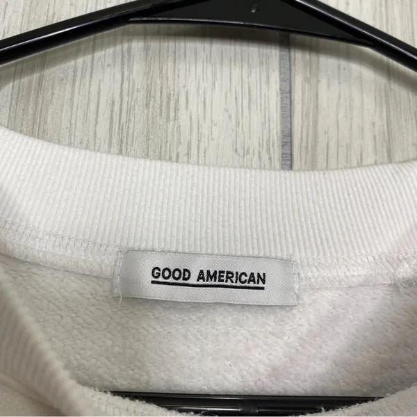 Good American Good Mama Crewneck Cropped Sweatshirt size 2 M Medium - Image 8