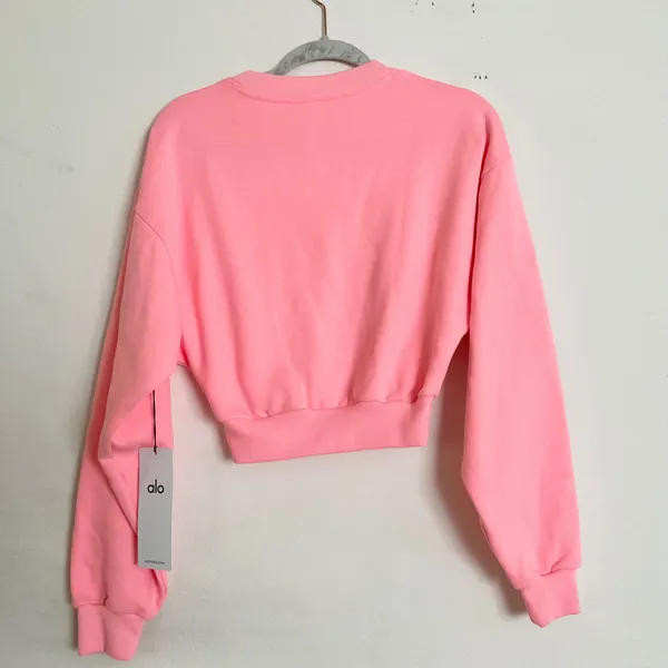 Alo Yoga Cropped Accolade Crewneck Neon Bubblegum XS - Image 5