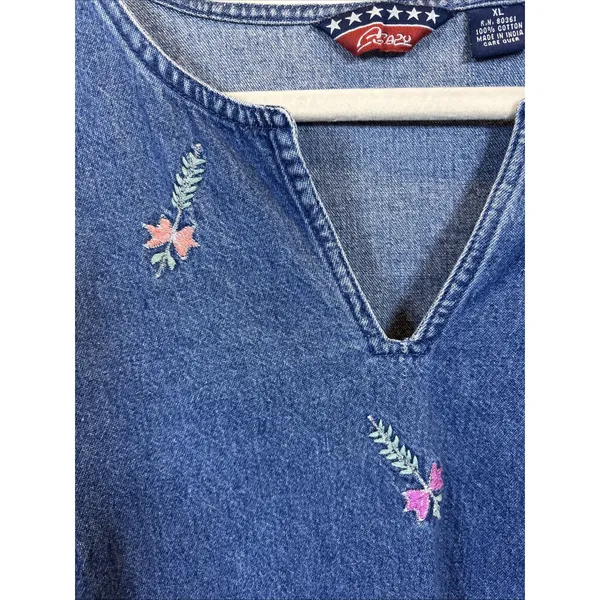 Vintage Agapo Womens Denim Shirt Size XL Embroidered Flowers Boho Cottage Top - Image 3
