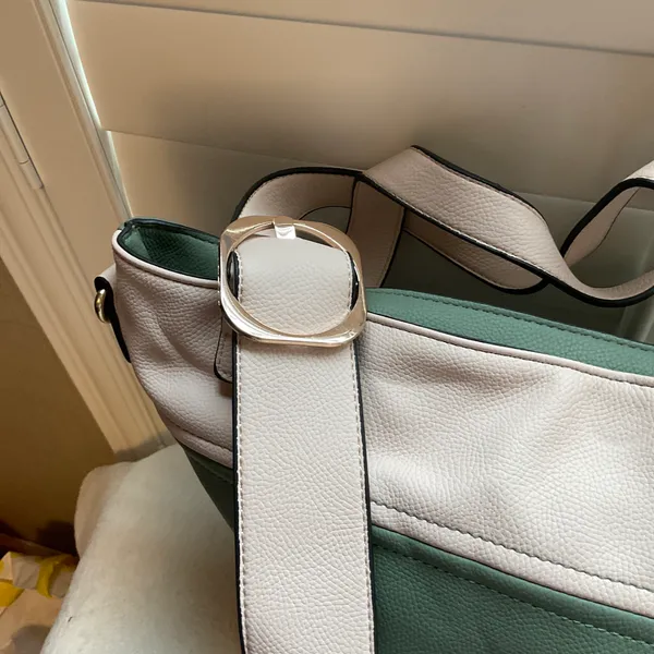 Shoulder Bag Green - Image 2