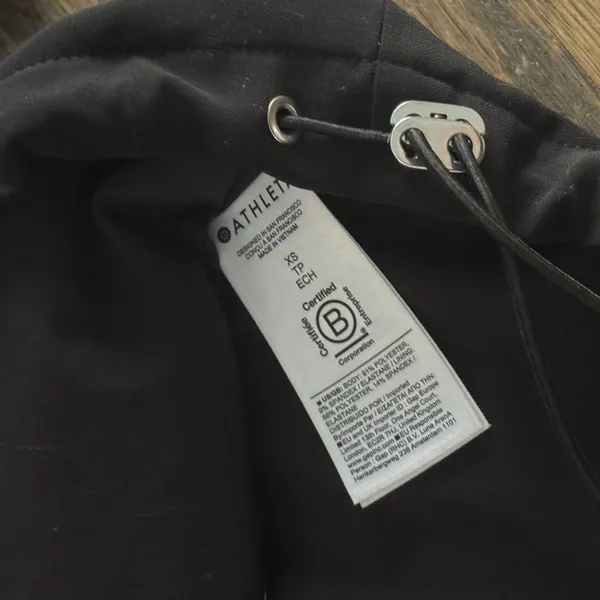 Athleta black and cream cinchable adjustable zip up track jacket - Image 7