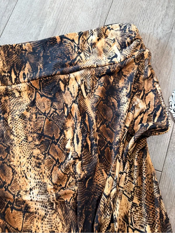 Snake-Print Maxi Skirt in Brown - Image 8
