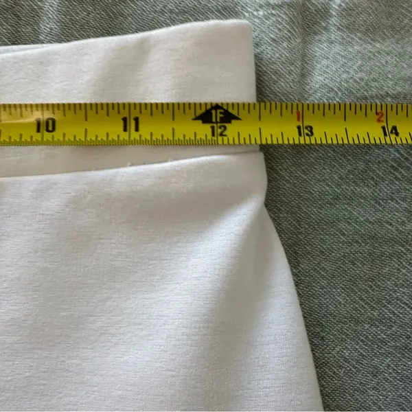 Revolve Lioness Pleated White Mini Skirt XS - Image 4