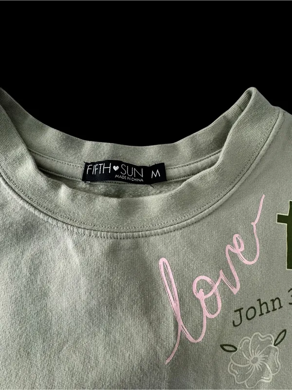 Women’s Fifth sun Long-Sleeve Graphic Top - Light Sage Green m - Image 4