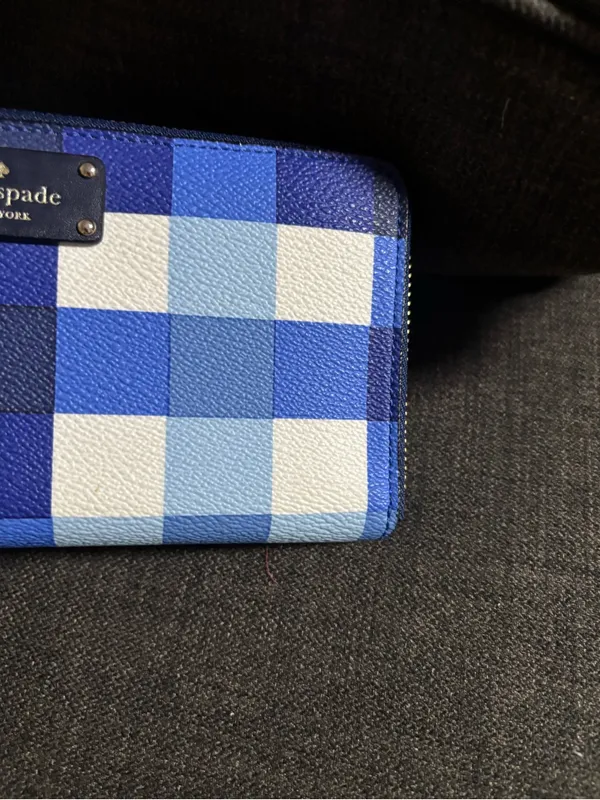 KATE SPADE - 'ANITA' Blue & White Plaid Check Continental Long Full Zip Wallet - Image 6