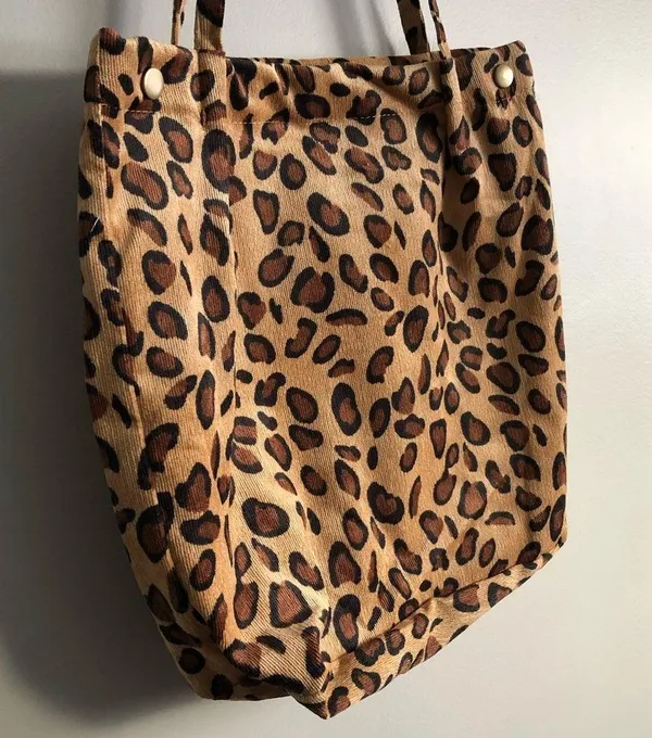 Corduroy Shoulder Bag Cheetah Print - Image 2