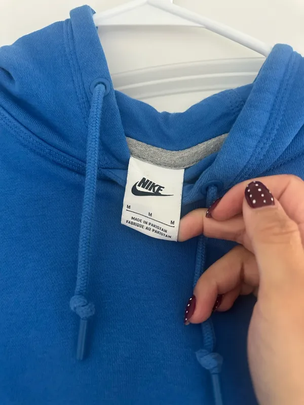 Nike Hoodie - Image 2