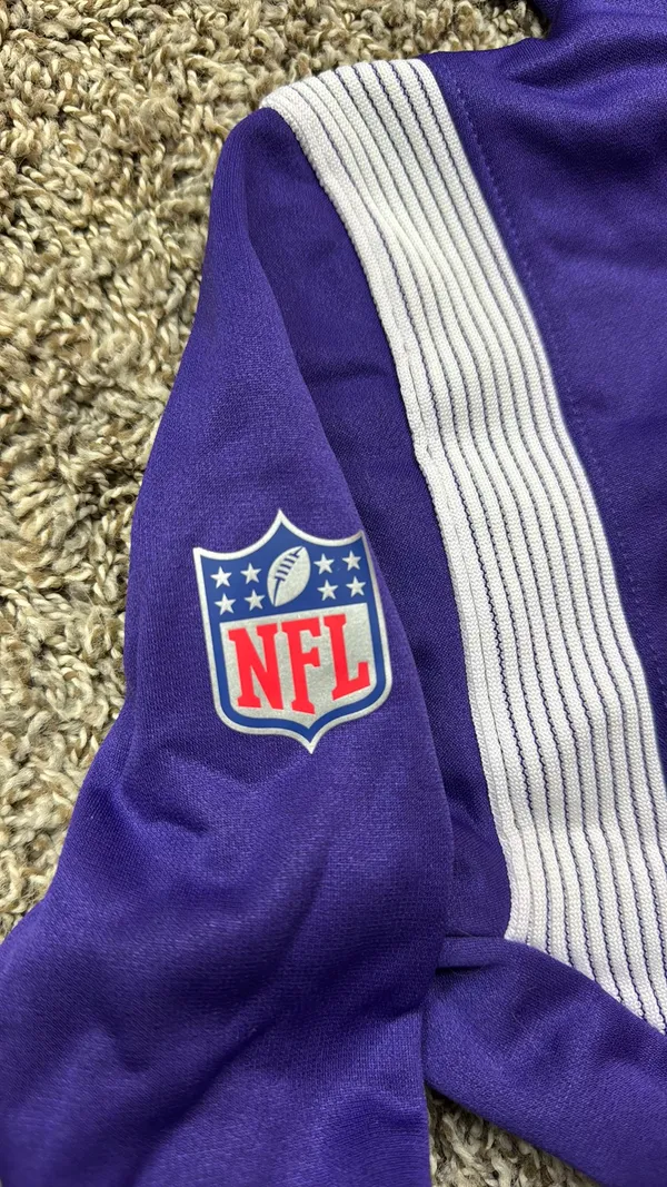 Nike Women’s Therma-Fit Minnesota Vikings Hoodie - Image 4
