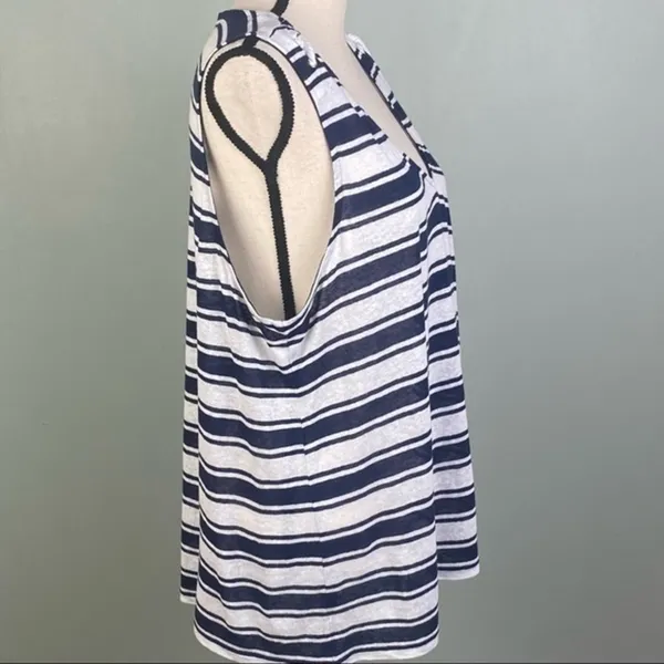 MICHAEL MICHAEL KORS navy and white tank top with rope detail. Size XL. EUC - Image 3