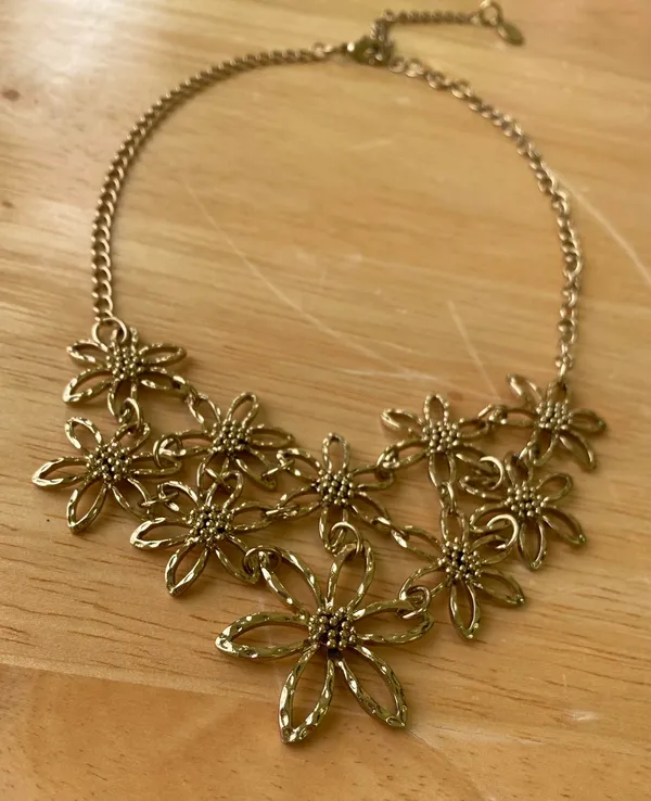 Macy's 2028 Gold-Tone Flower Necklace - Image 3