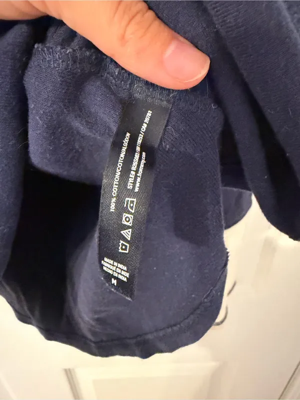 Tommy Hilfiger Navy Long-Sleeve Henley with Cream Trim - Image 4