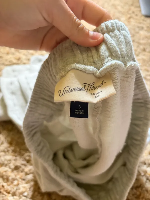Universal Threads Target grey sweats - Image 2