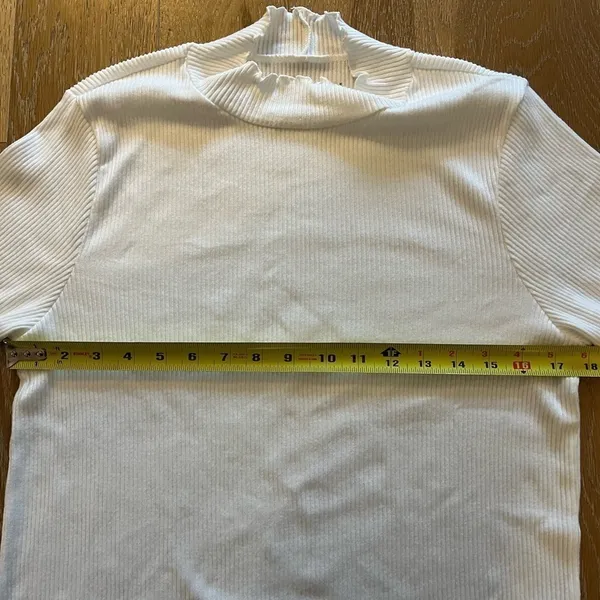 American Eagle XL ribbed white top. Barely used - Image 8