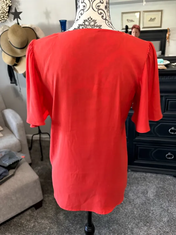 Ann Taylor size XS short sleeve red blouse - Image 3