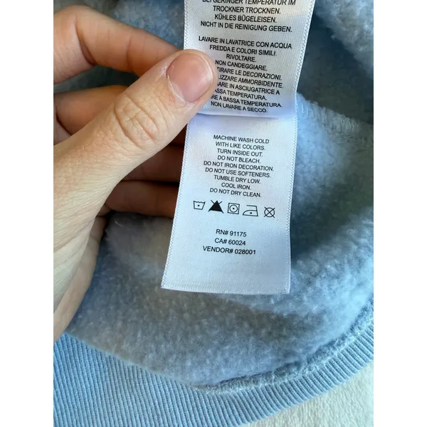 FILA Women's Crewneck Sweatshirt Size Small - Image 7