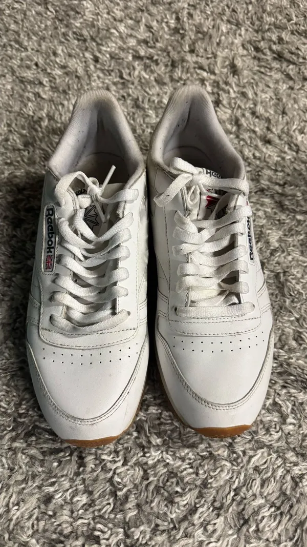 White Reebok Sneakers - Image 2