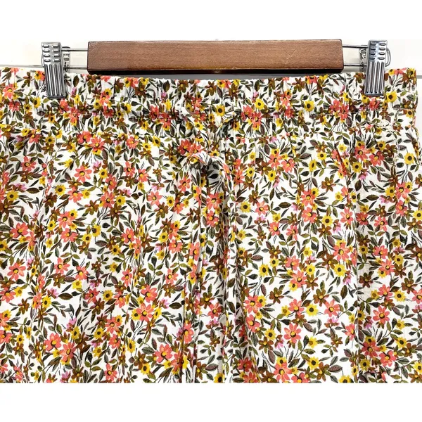 Wild‎ Fable Ruffled Shorts Womens Medium Cottagecore Floral Boho Feminine Dainty - Image 3