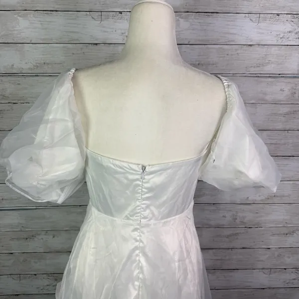 Lulus True Excellence White Bustier Off-The-Shoulder Gown Size Medium - Image 7