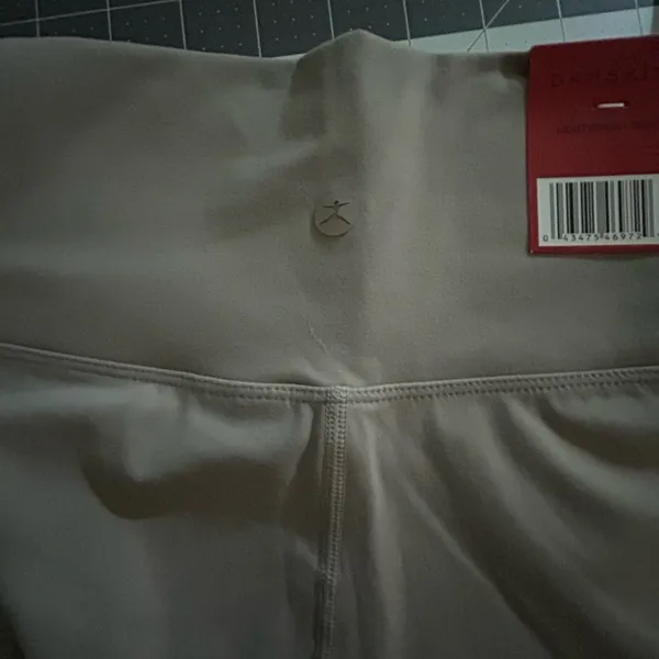 Danskin Women's Tan Leggings - Image 5