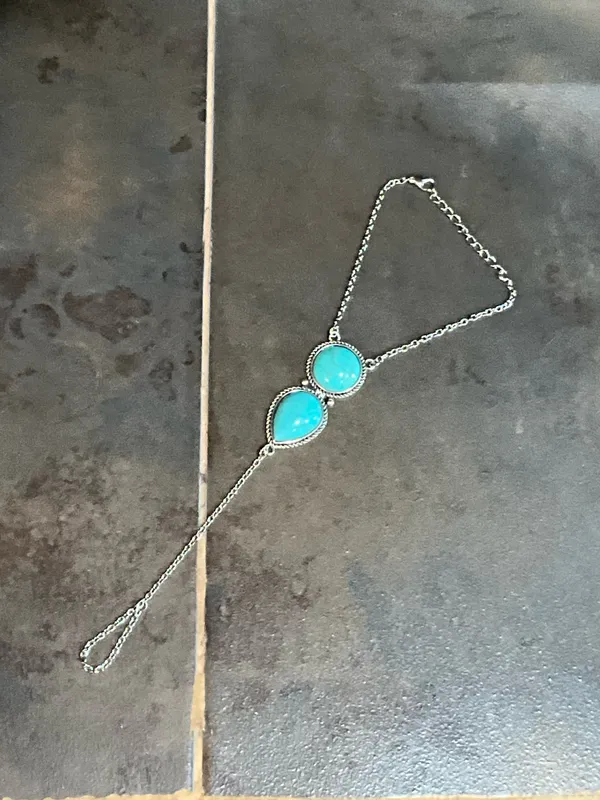 Boho chic silver and turquoise stone finger ring Size none - Image 5