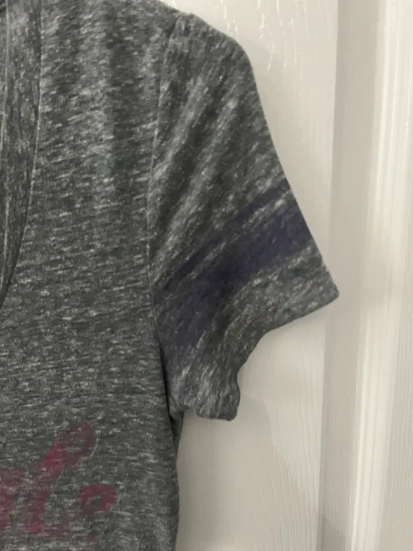 American Eagle Outfitters Size XS Grey Shirt - Image 5
