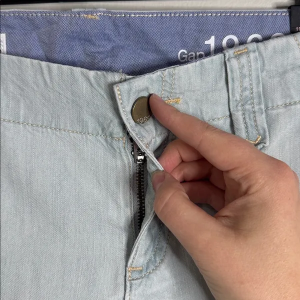 GAP 1969 Boyfriend Flare Low Rise Light Blue Denim Japanese Jeans sz Junior 1 - Image 5