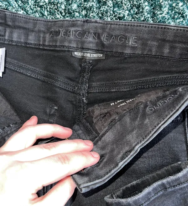Outfitters Black Jeans - Image 5