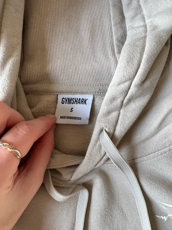 Gymshark cropped hoodie - Image 2