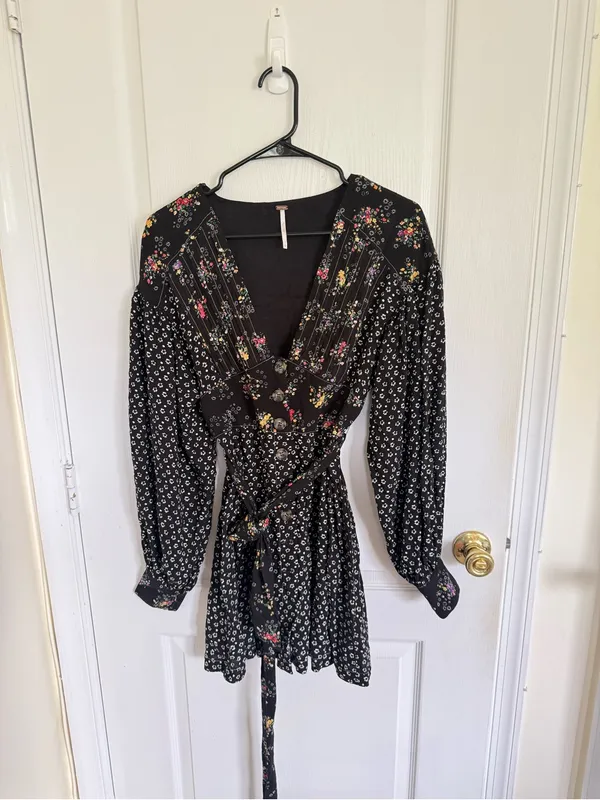 Free People Wonderland Black Floral Mini Dress - Image 4