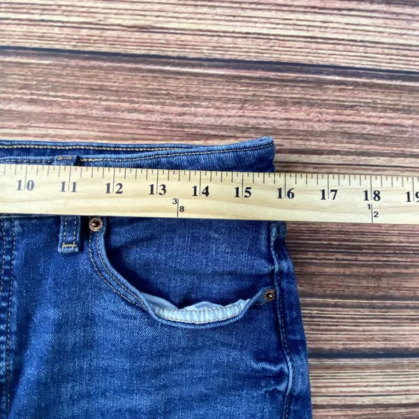 Old Navy Womens Shorts Sz 10 High Rise Cuffed OG Straight Secret Smooth Pockets - Image 8