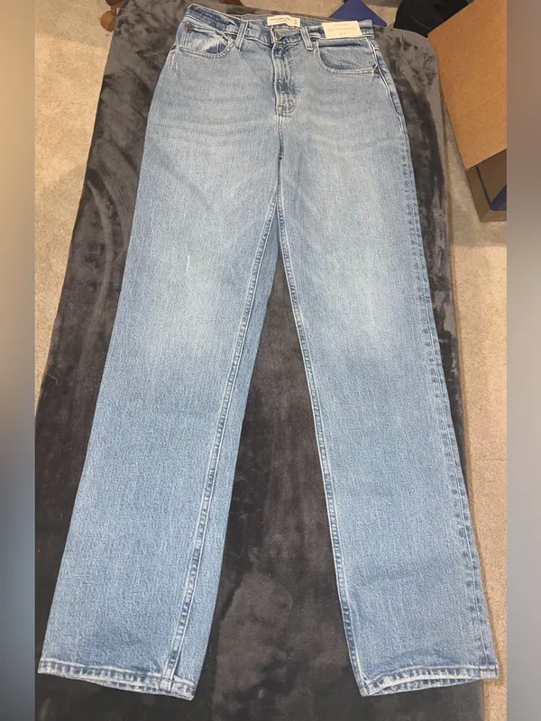 Abercrombie & Fitch The 90s Straight Ultra High Rise Jean Size 27 (4 Long) NWT - Image 9