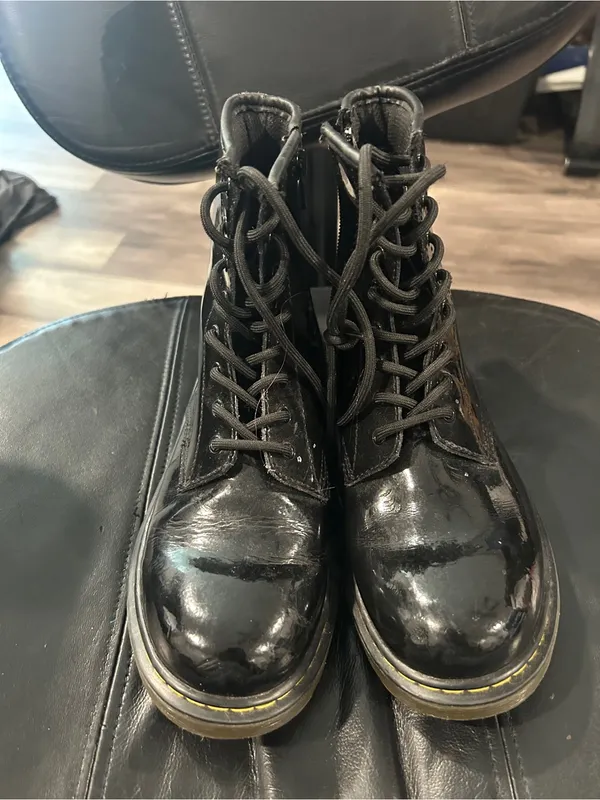 Dr. Martens Black Leather Delaney Zip Boots - Image 5