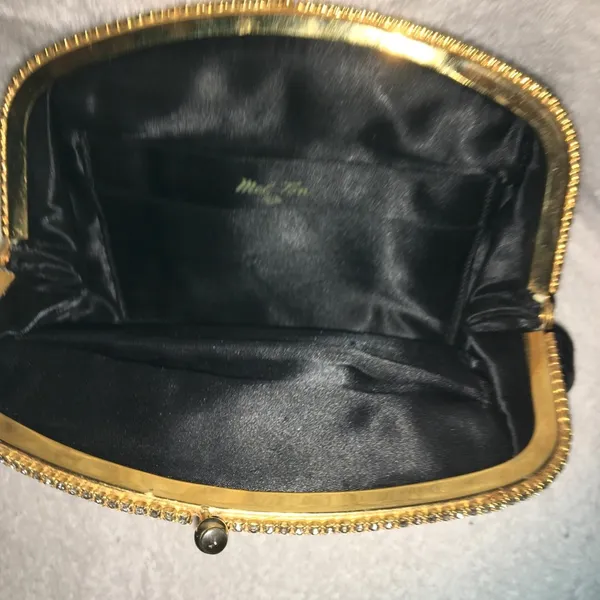 Mel-Ton black velvet vintage evening Clutch - Image 5