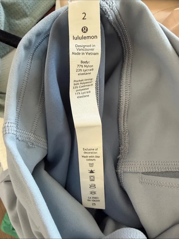 Lululemon Wunder Train High-Rise Short 6" Size 2 - Image 5