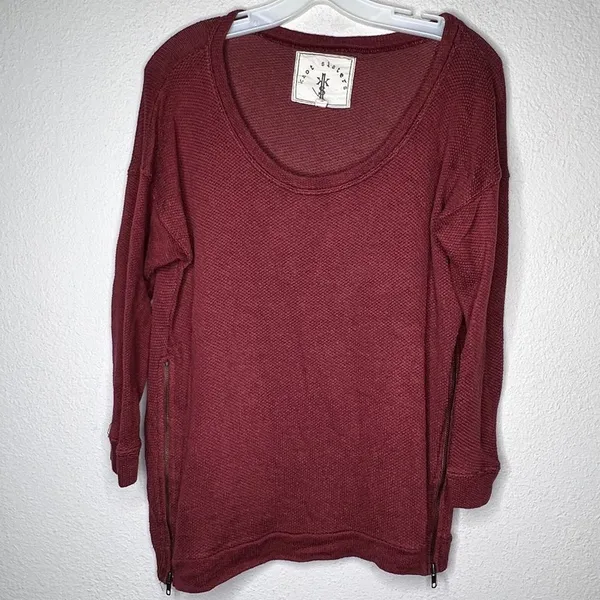 Knot Sisters Shirt With Zippers - Image 8
