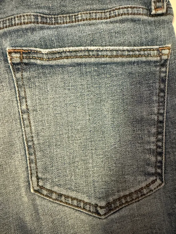 Abercrombie High-Rise Jean Shorts - Image 5