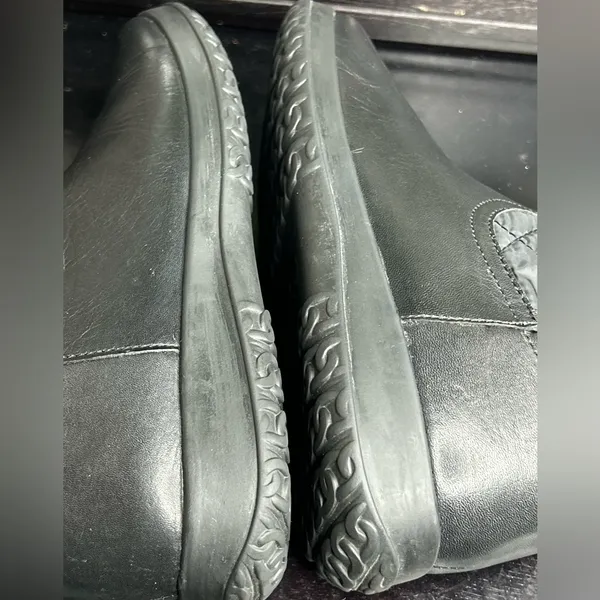 Michael Kors Aaron Boot Black, Size:6.5 Women's Black Quilted Boots - Image 10