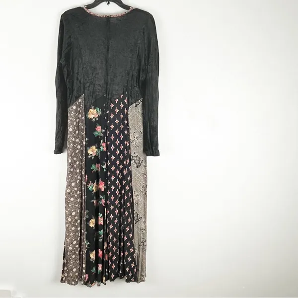 LEW MAGRAM Black Velour Long Sleeves Mixed Prints Maxi Dress Medium Boho Casual - Image 2